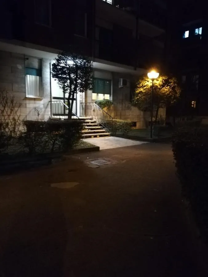Ferienwohnung Lessona House Mailand Italien